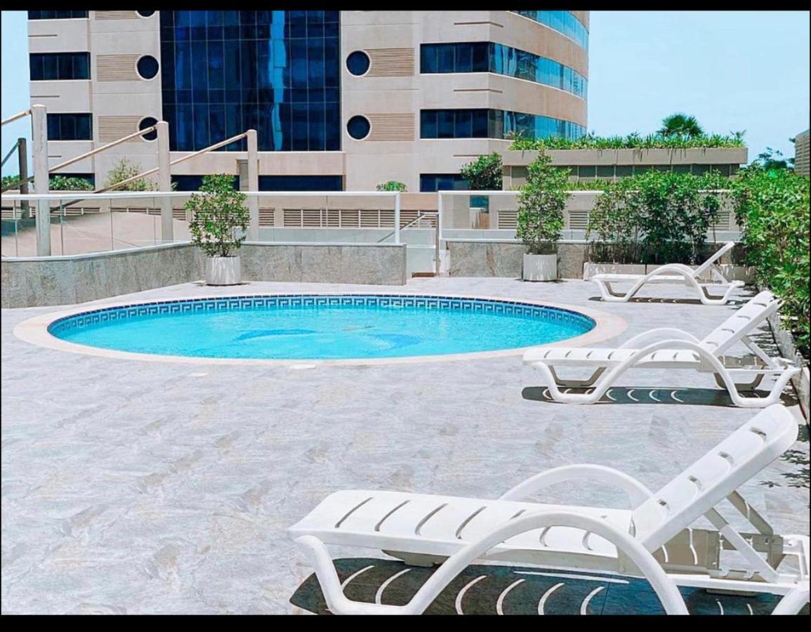 Bright Luxury 2Br Aprt Dubai Marina With Balcony Apartment Exterior photo